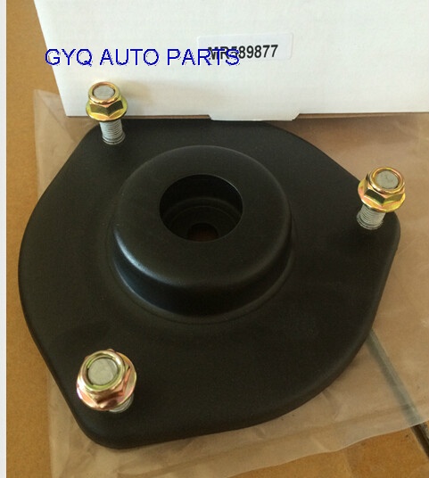 MR589877 Mitsubishi Lancer Strut Mount